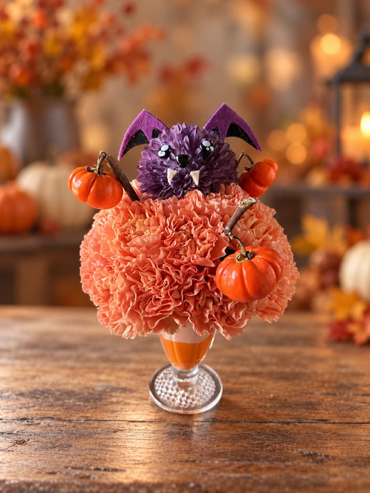 Le Petit Vampire | Halloween Bat Flower Frappé